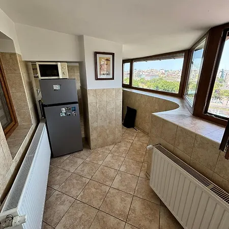 Penthouse Ultracentral